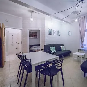 https://apartament-izaaka.krakowhotelspoland.com